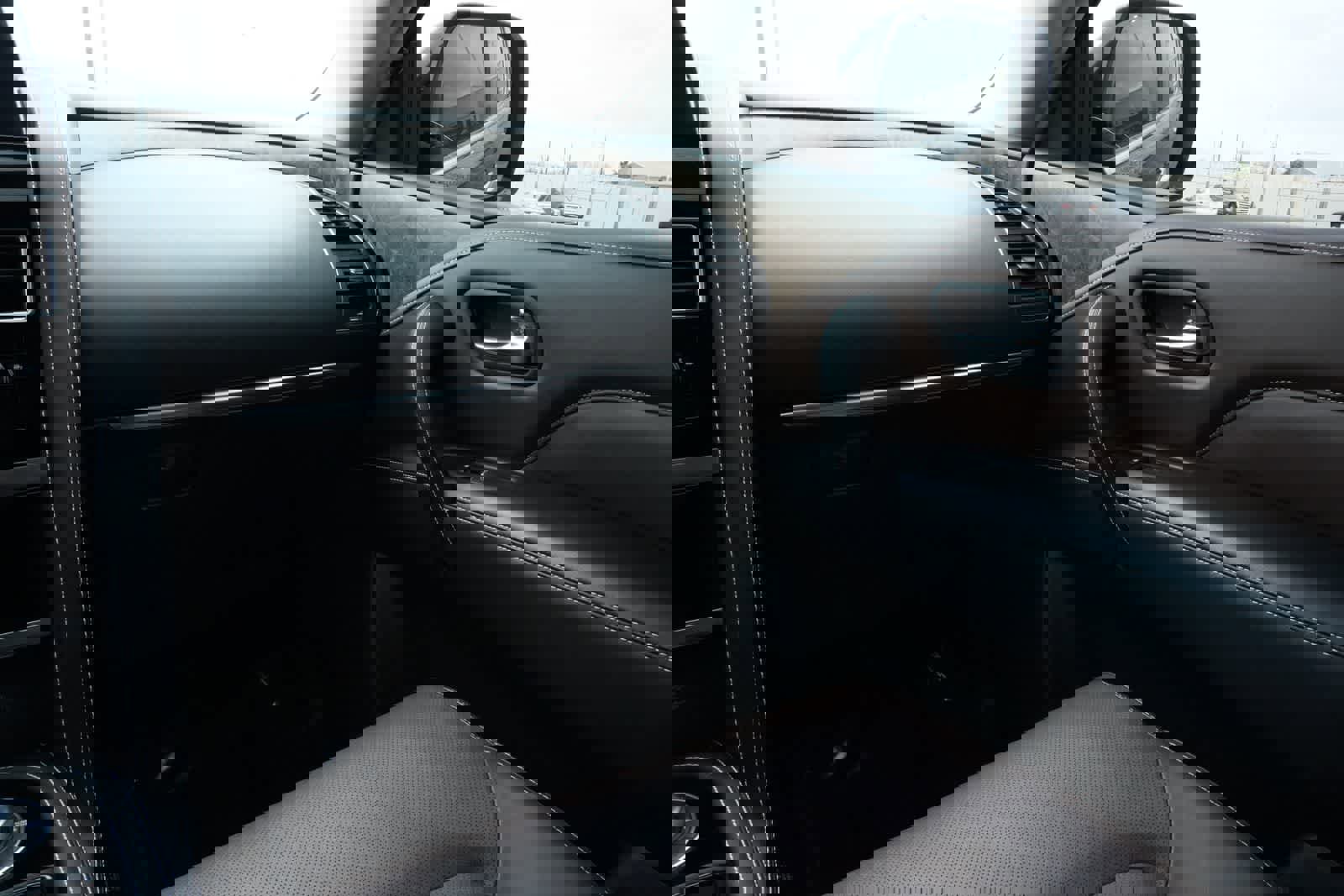 Certified 2024 INFINITI QX80 Premium Select w/ Cargo Package image 8