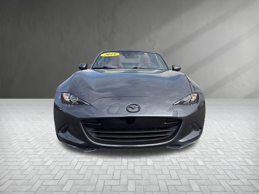 Used 2019 MAZDA MX-5 Miata RF Grand Touring RWD image 16