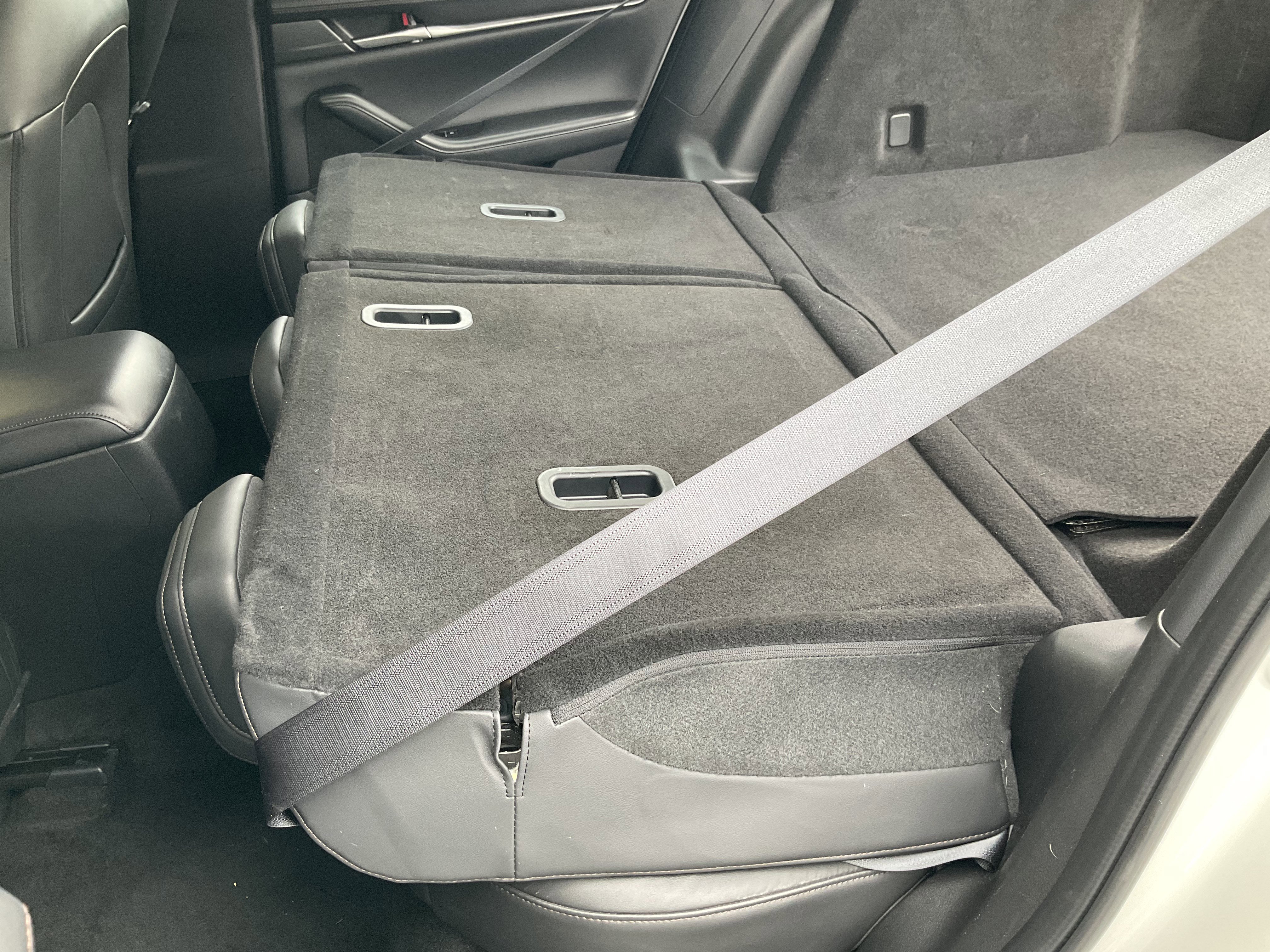 Used 2024 MAZDA MAZDA3 s FWD image 38