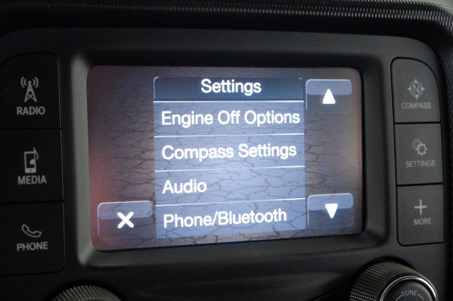 Used 2018 Jeep Wrangler Unlimited Sport S AWD/4WD image 29