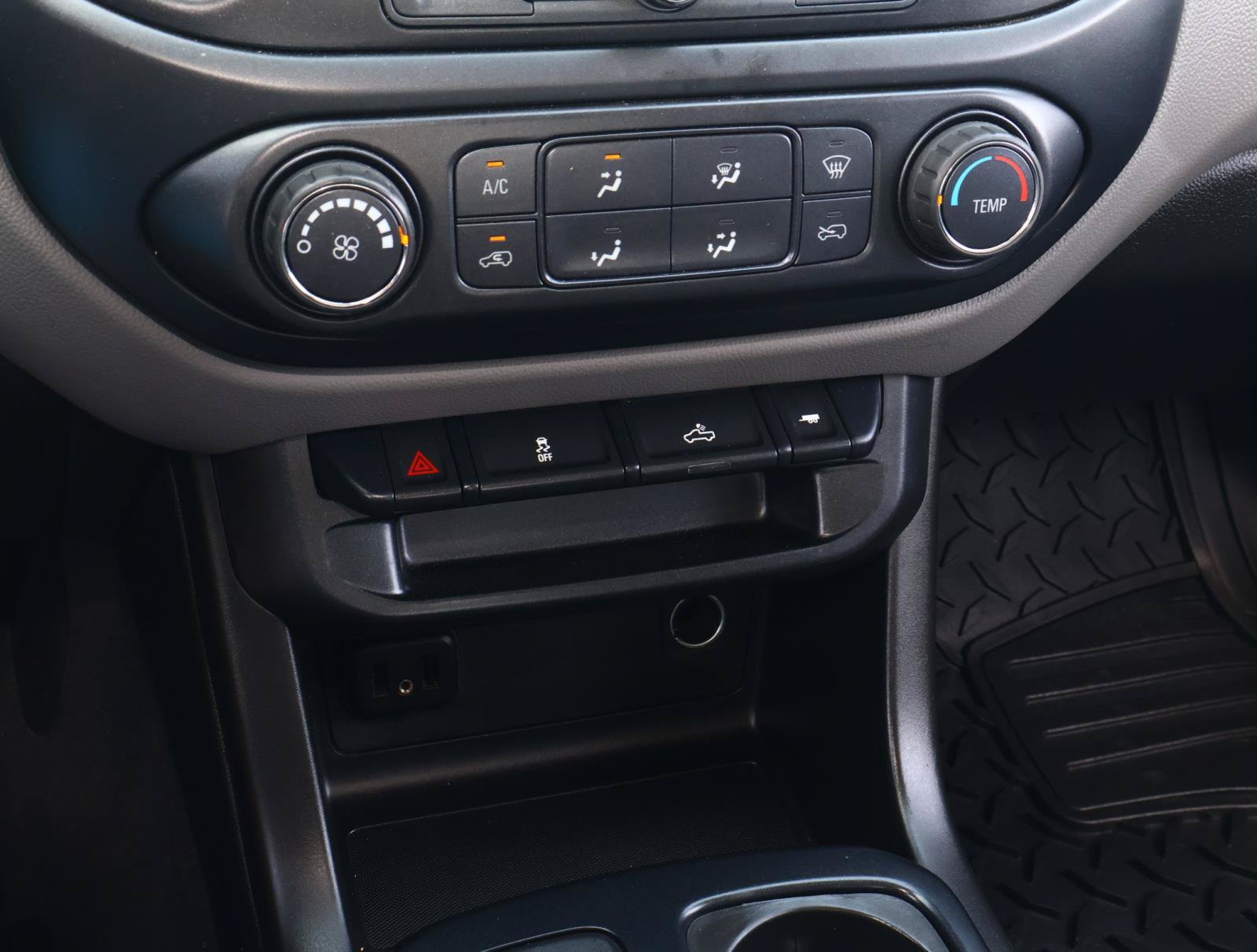 Used 2019 Chevrolet Colorado W/T w/ WT Convenience Package RWD image 20