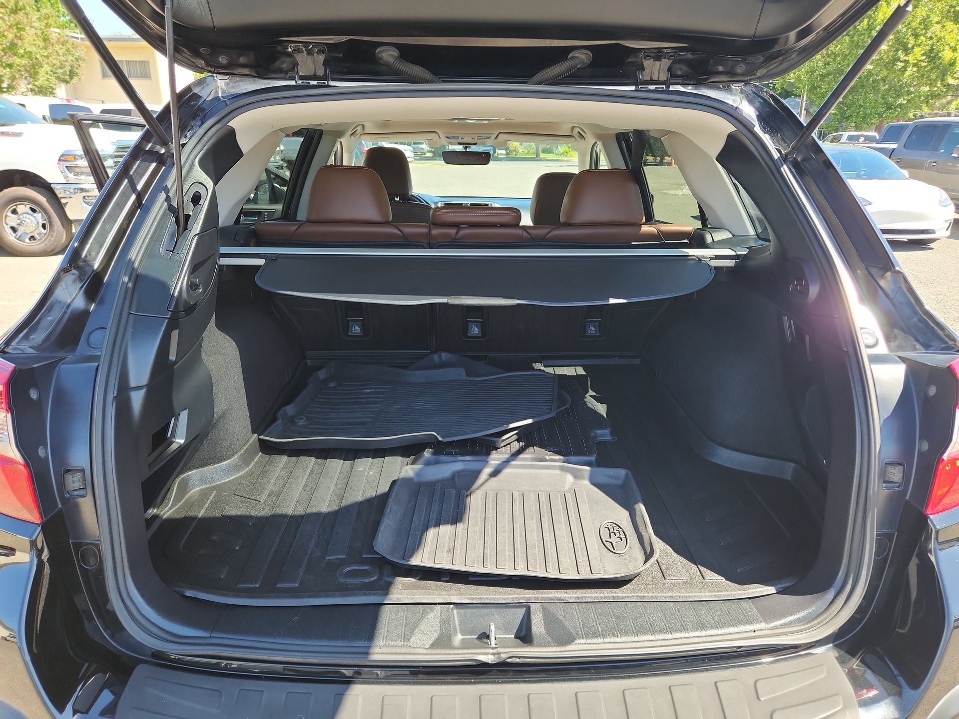 Used 2019 Subaru Outback 2.5i Touring w/ Protection Package #1 AWD/4WD image 21