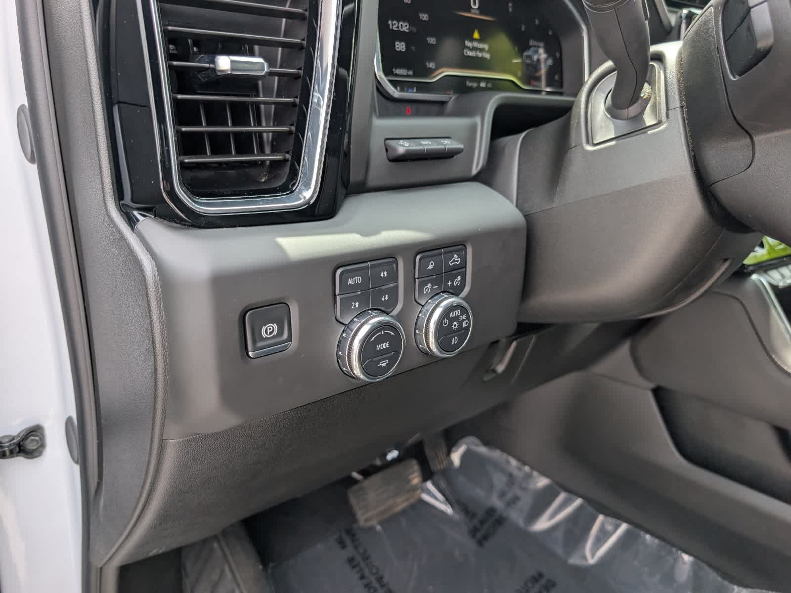 Certified 2025 GMC Sierra 2500 Denali w/ Denali Reserve Package AWD/4WD image 24