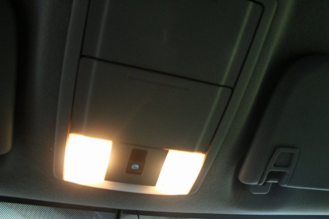 Used 2016 Ford F250 XLT w/ XLT Interior Package image 19