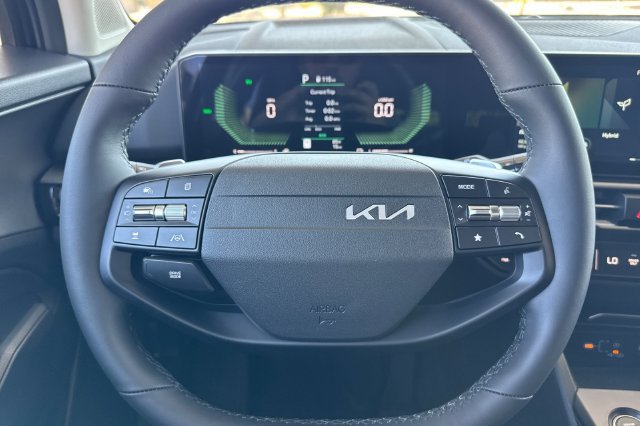 New 2027 Kia Sportage LX FWD image 28