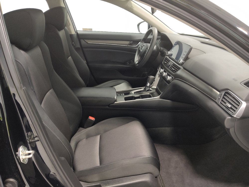 Used 2018 Honda Accord LX image 21