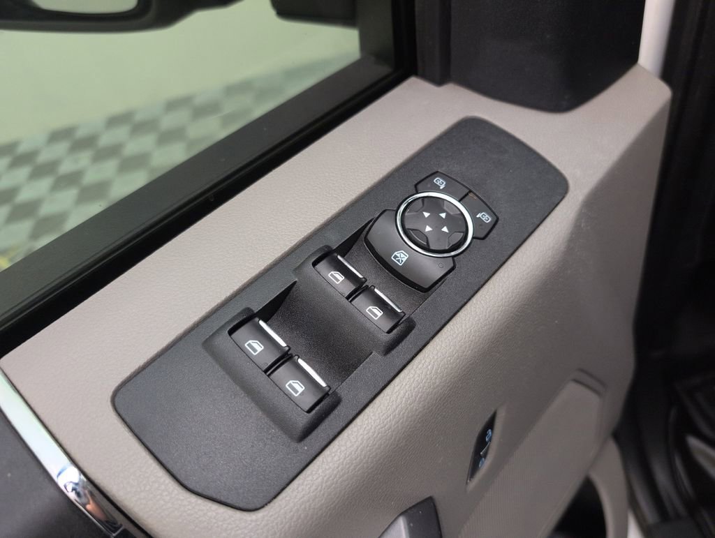 Used 2018 Ford F250 XLT image 30