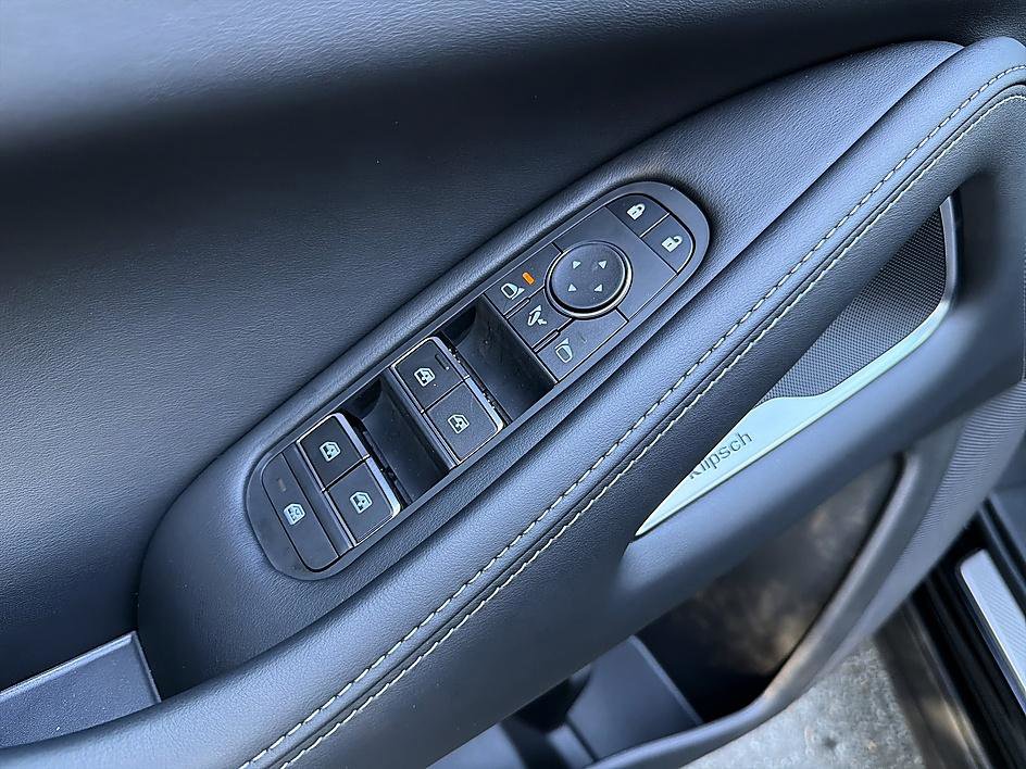 New 2026 INFINITI QX60 Luxe image 10