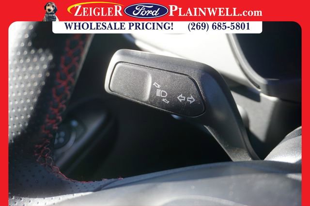 Used 2025 Ford Escape ST-Line image 24