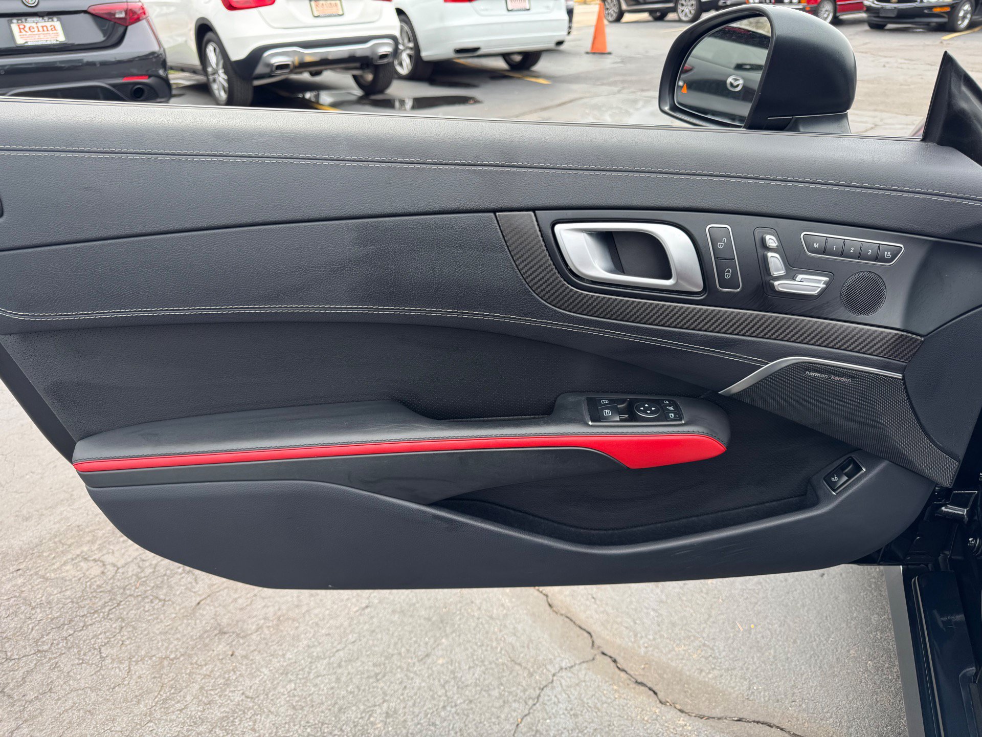 Used 2016 Mercedes-Benz SL 550 image 5