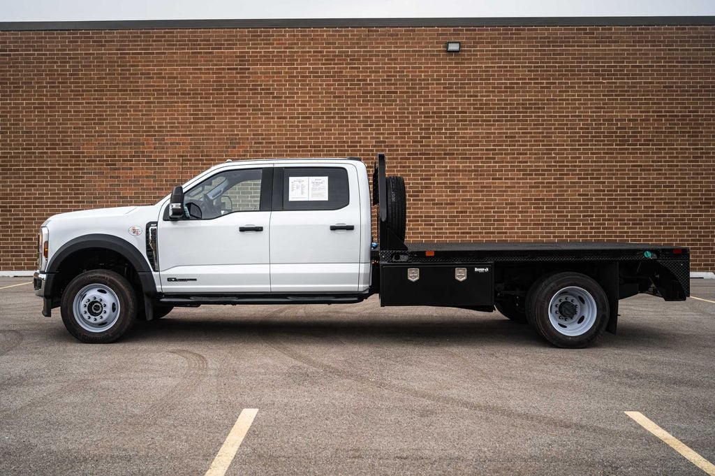 Used 2025 Ford F550 4x4 Crew Cab w/ XLT Value Package image 2