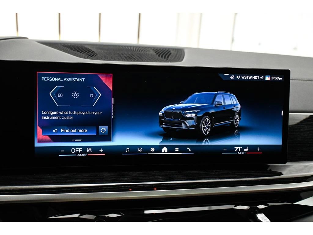Used 2025 BMW X7 M60i AWD/4WD image 59