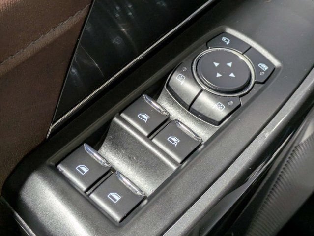 Used 2023 Ford F150 Lariat AWD/4WD image 23