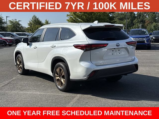 Used 2023 Toyota Highlander Bronze Edition FWD image 4