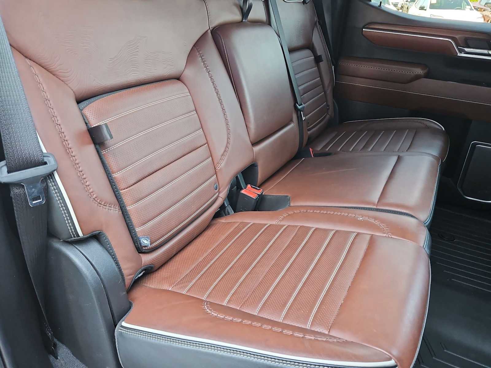 Certified 2025 GMC Sierra 1500 Denali Ultimate AWD/4WD image 22