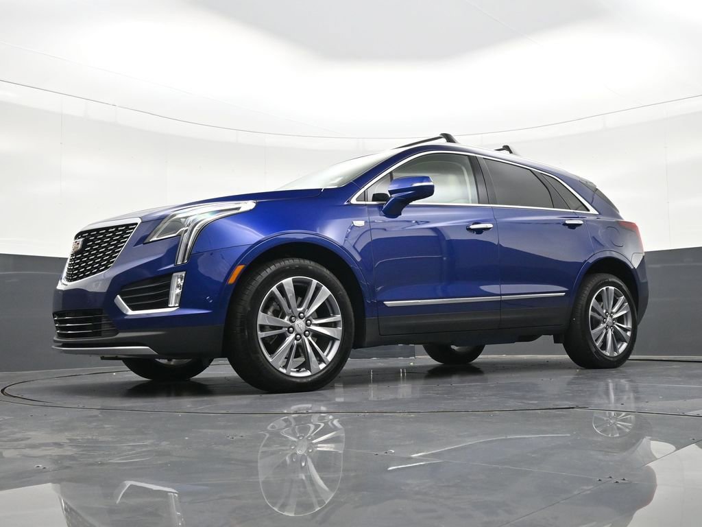Used 2024 Cadillac XT5 Premium Luxury w/ Technology Package AWD/4WD image 29