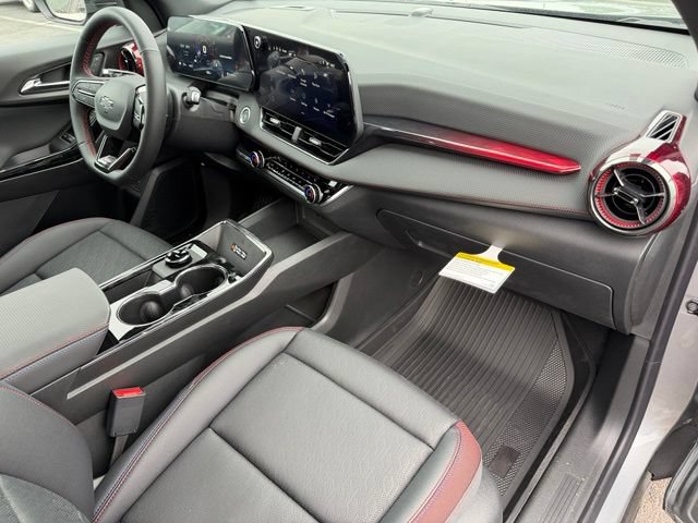 New 2026 Chevrolet Equinox RS w/ Convenience Package III AWD/4WD image 16
