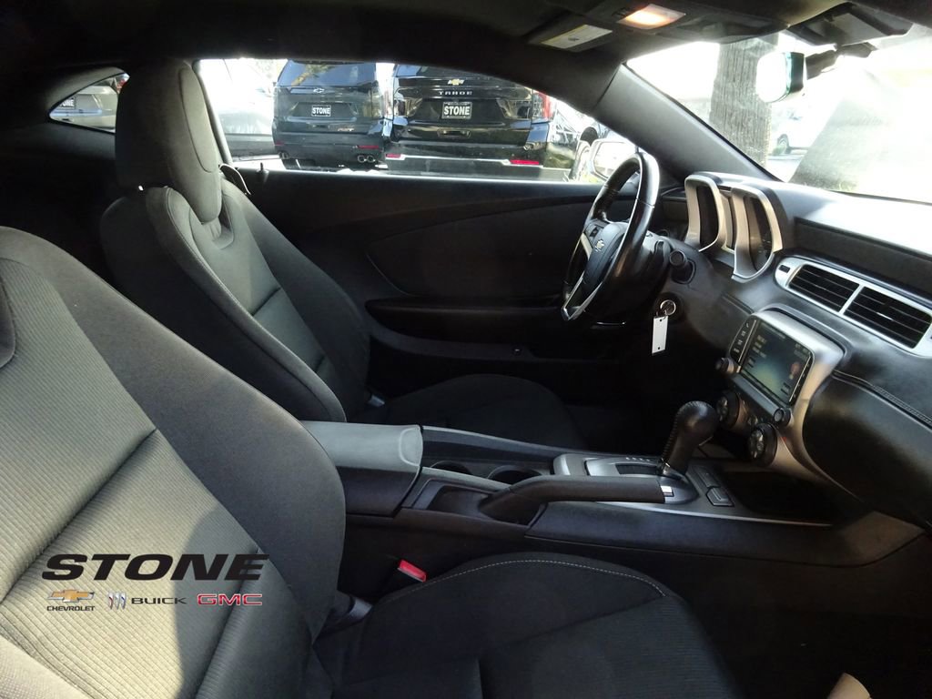 Used 2015 Chevrolet Camaro LT w/ RS Package image 16