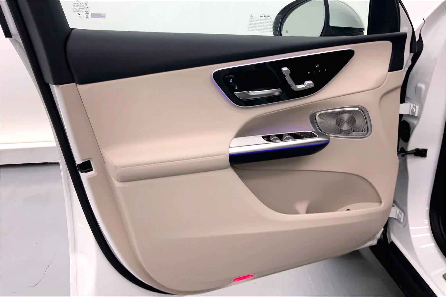 New 2027 Mercedes-Benz GLC 300 image 19