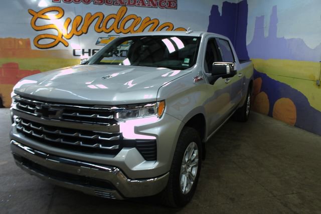 Used 2022 Chevrolet Silverado 1500 LTZ AWD/4WD image 7