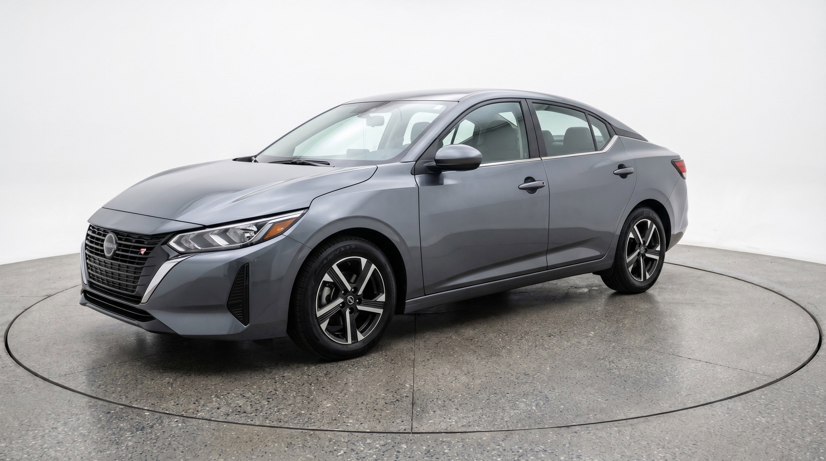 Used 2025 Nissan Sentra SV FWD image 3