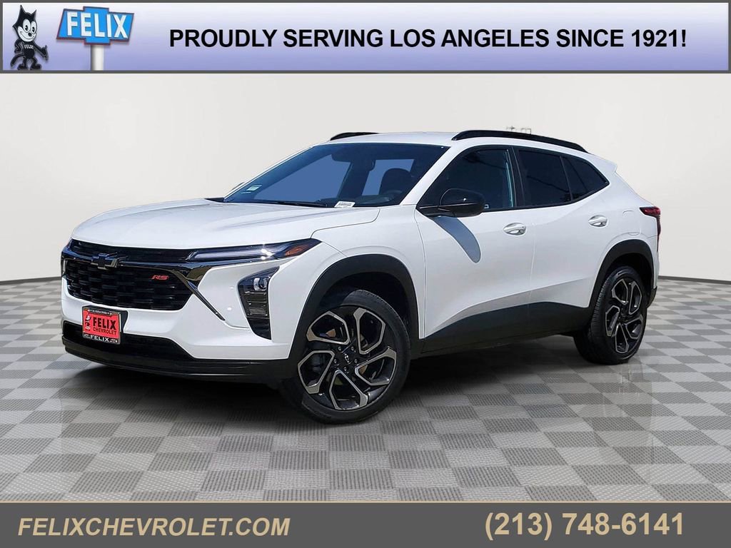 Used 2026 Chevrolet Trax RS w/ Driver Confidence Package FWD image 1