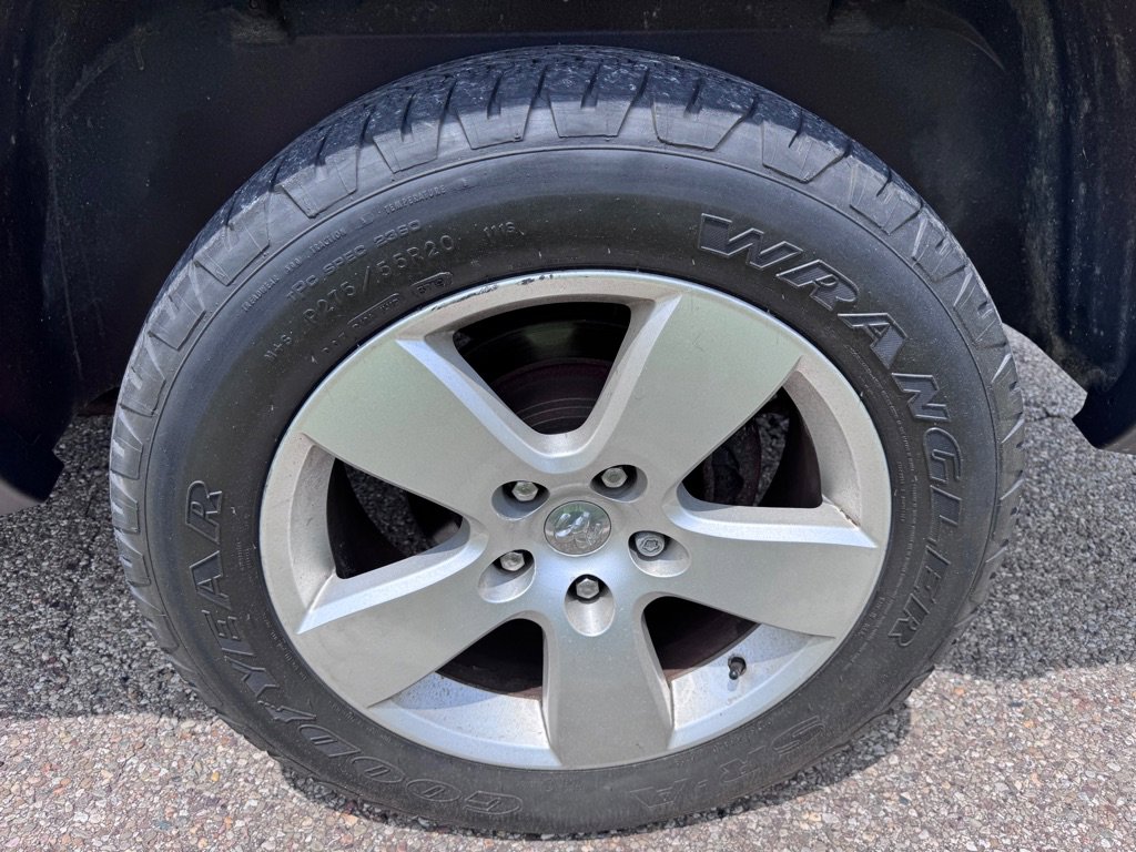 Used 2009 Dodge Ram 1500 Truck SLT w/ Popular Equipment Group image 20