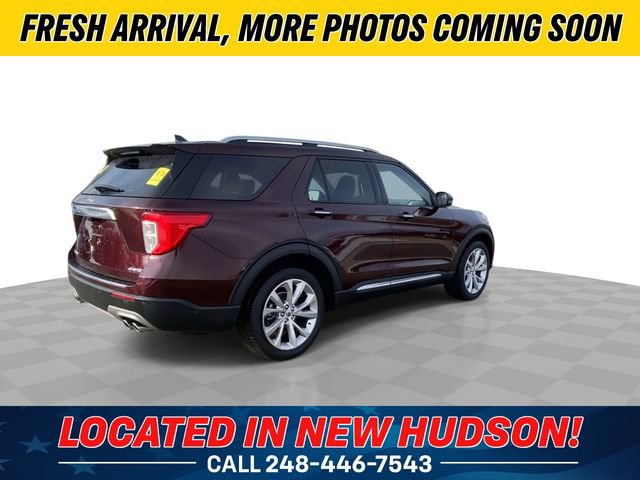 Used 2022 Ford Explorer Platinum w/ Equipment Group 601A image 2