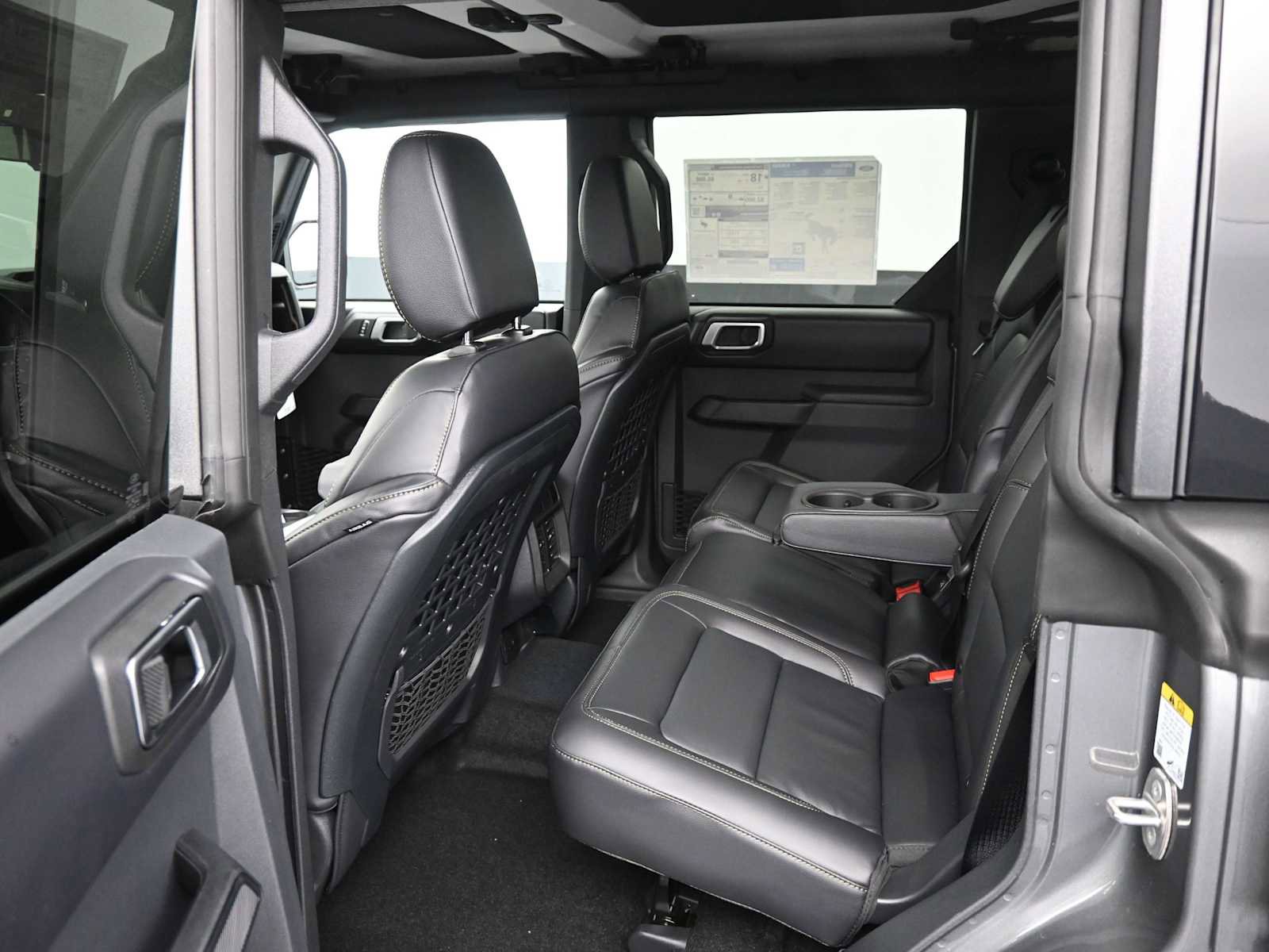 New 2025 Ford Bronco Badlands image 21