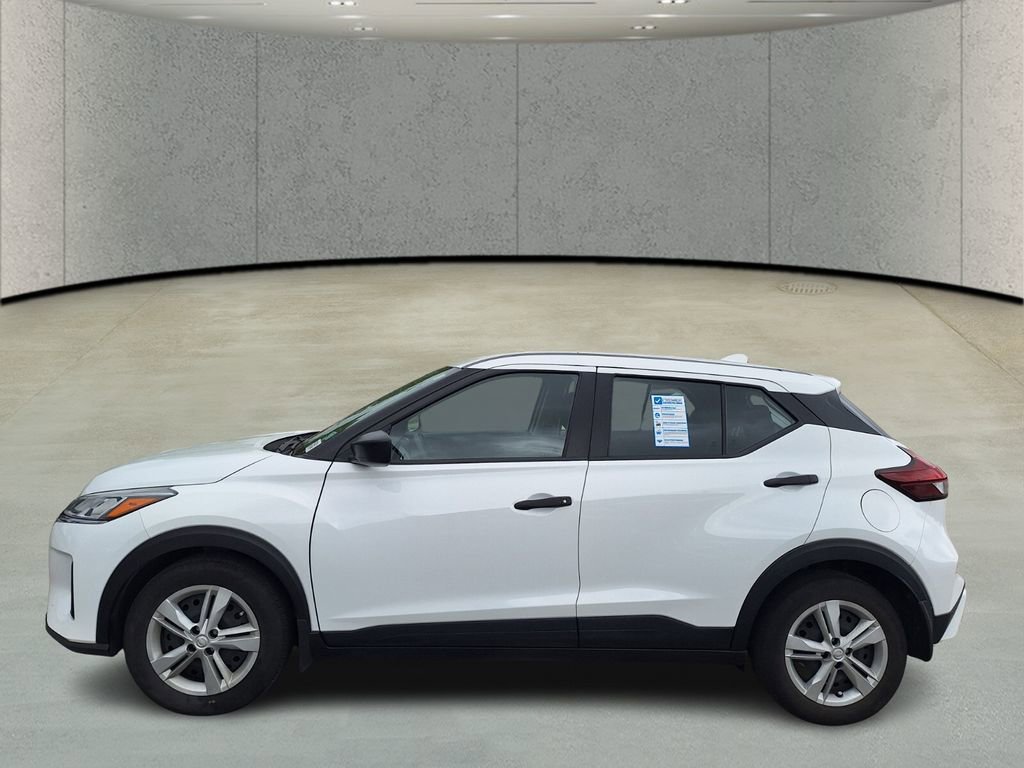 Used 2024 Nissan Kicks S FWD image 2
