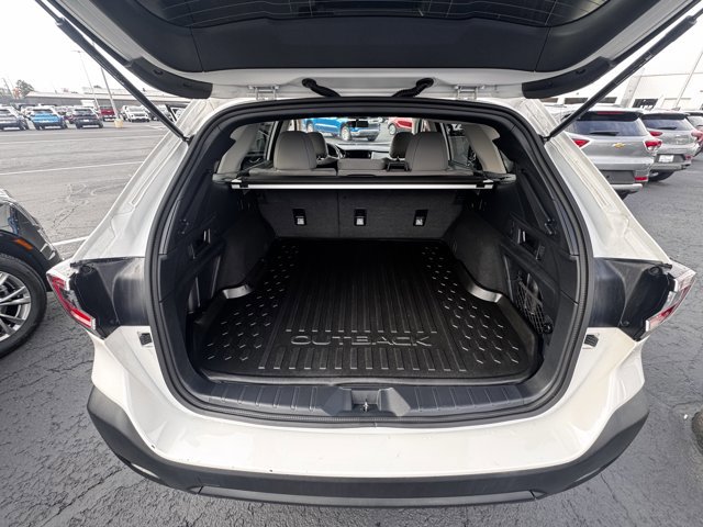 Used 2024 Subaru Outback Premium image 8
