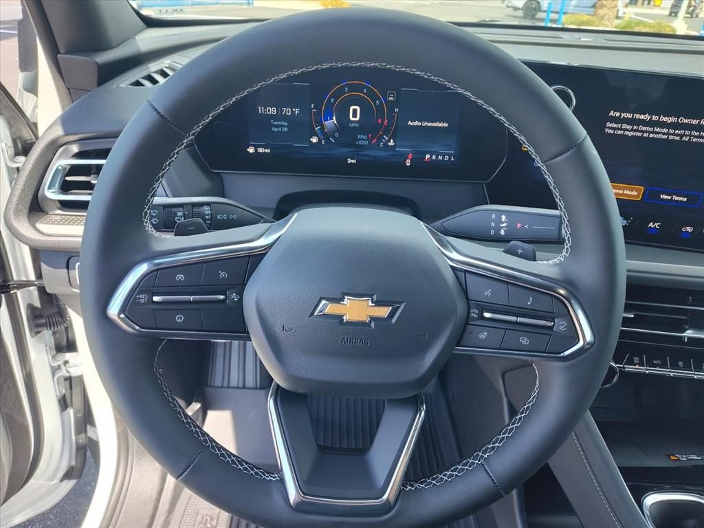 New 2026 Chevrolet Traverse LT FWD image 10