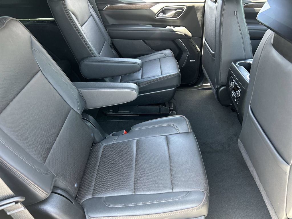Used 2024 Chevrolet Tahoe High Country AWD/4WD image 28
