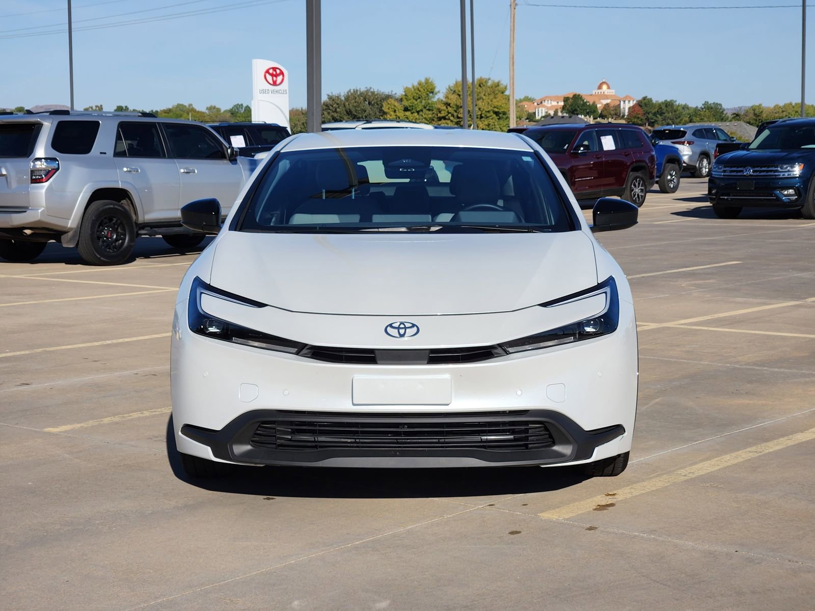 Used 2024 Toyota Prius LE image 6