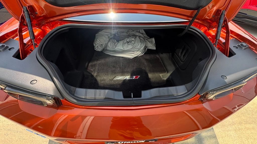 Used 2023 Chevrolet Camaro ZL1 RWD image 5