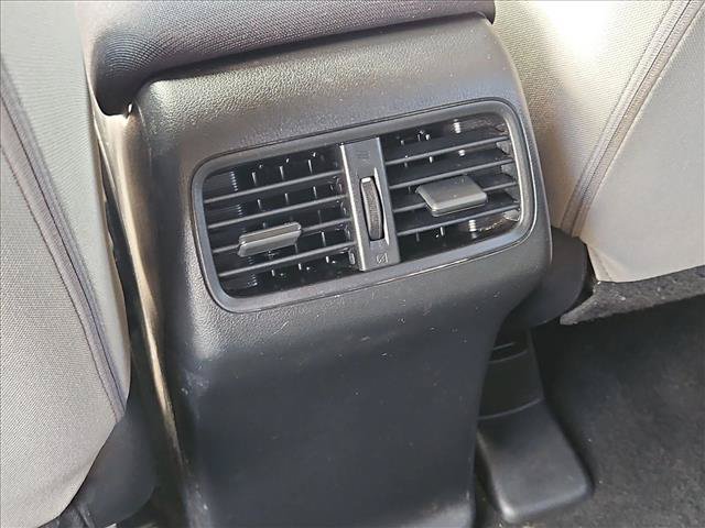 Used 2016 Honda CR-V LX image 23