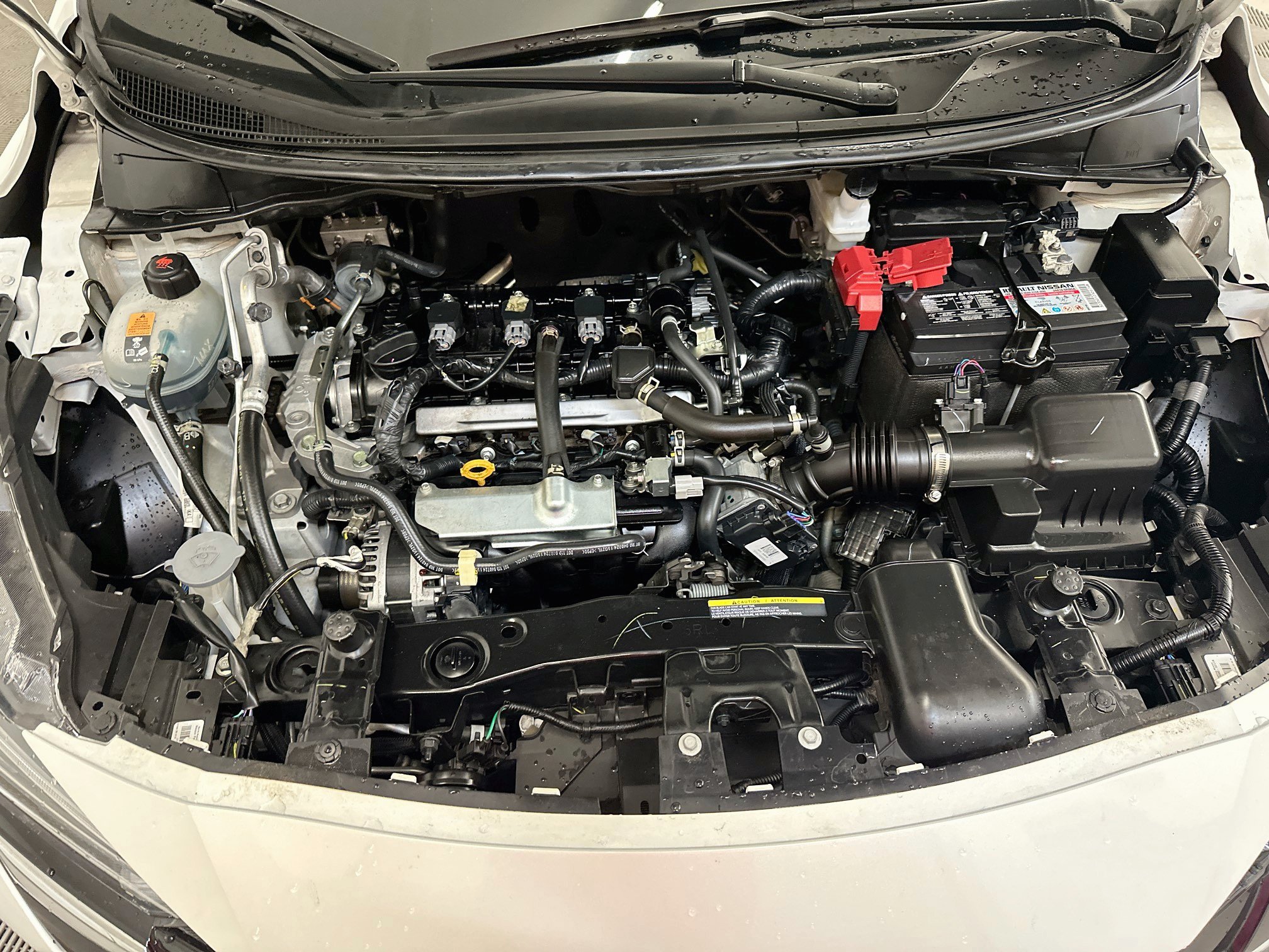Used 2025 Nissan Versa SV FWD image 33