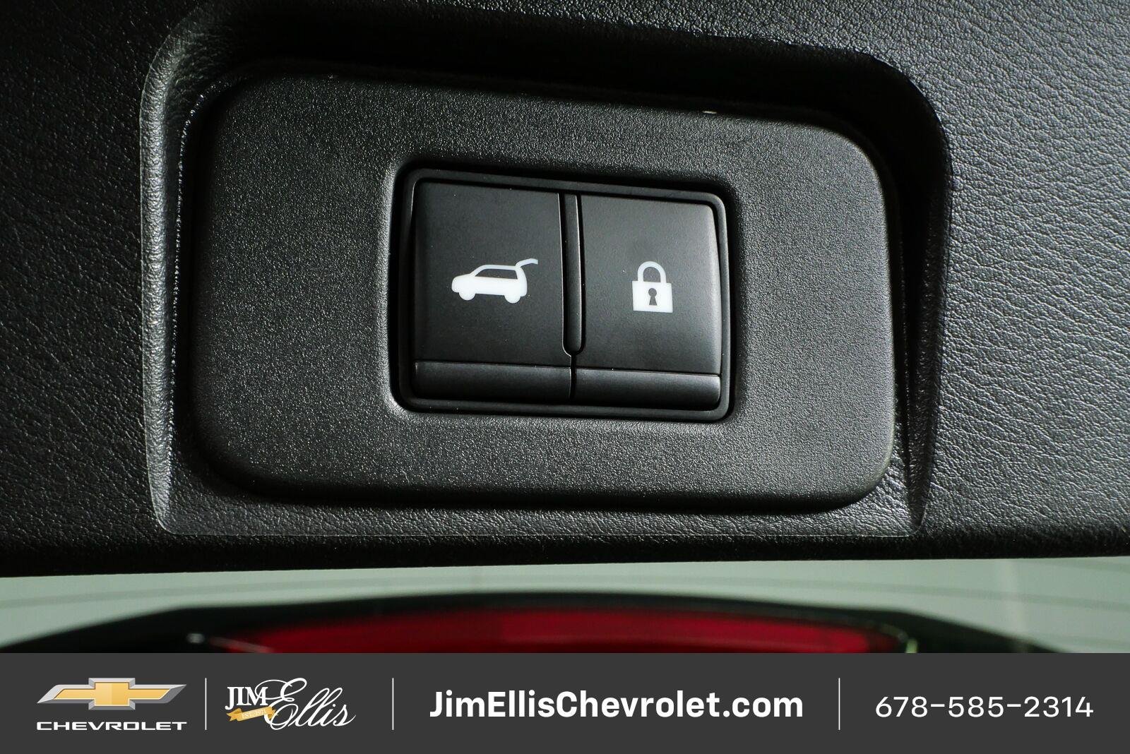 Used 2025 Nissan Rogue SV AWD/4WD image 31