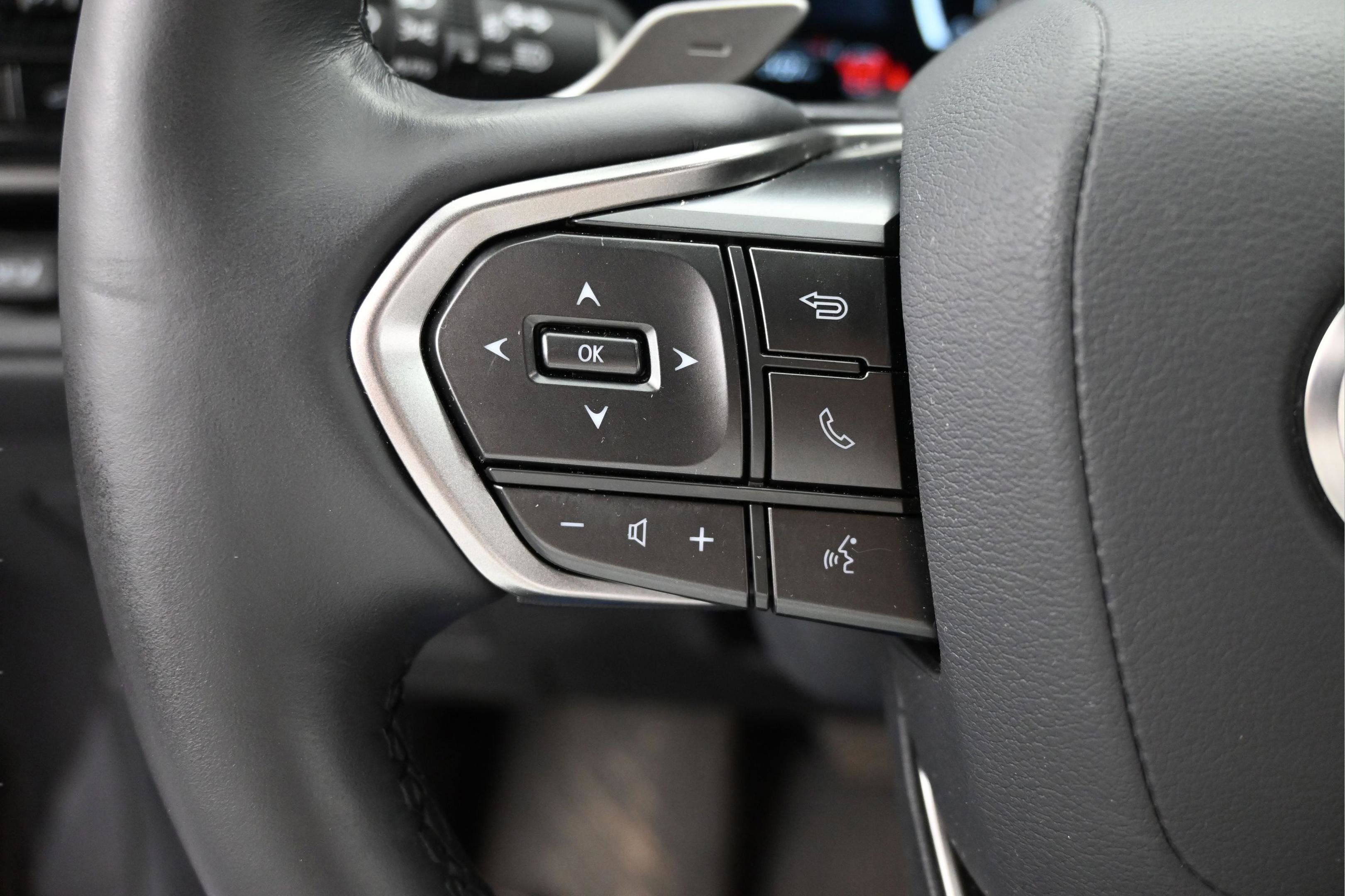 Used 2025 Lexus TX 350 AWD w/ Technology Package image 14