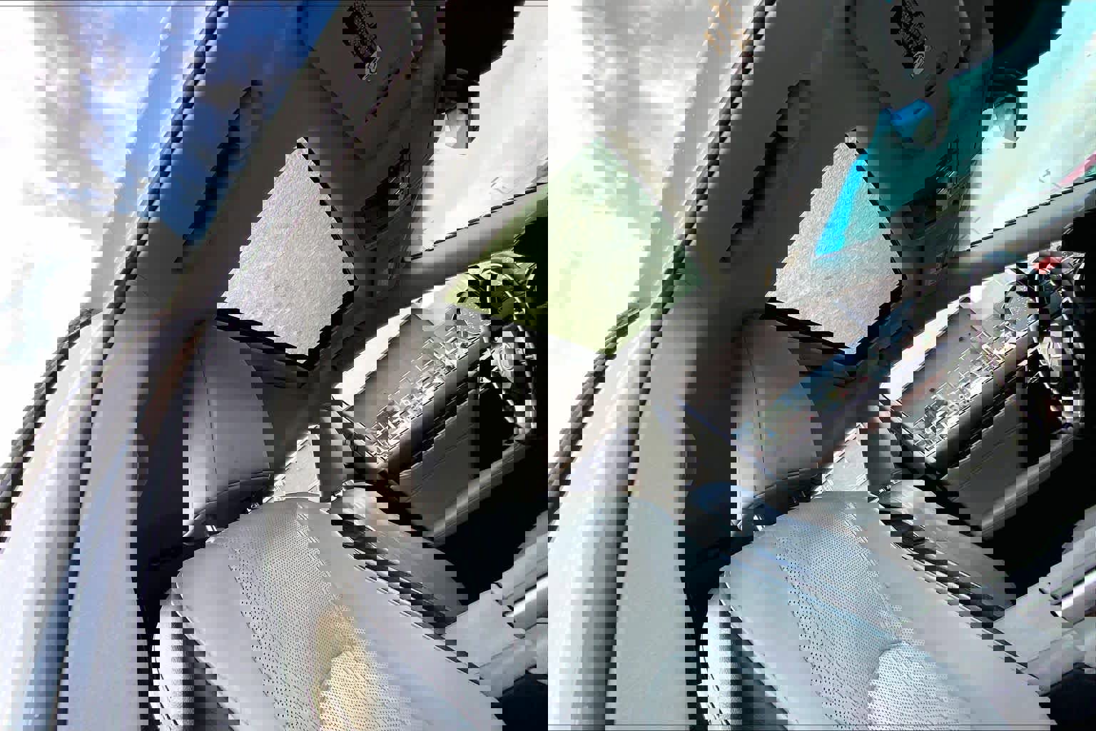 Used 2019 Lexus RX 350L w/ Premium Package image 13