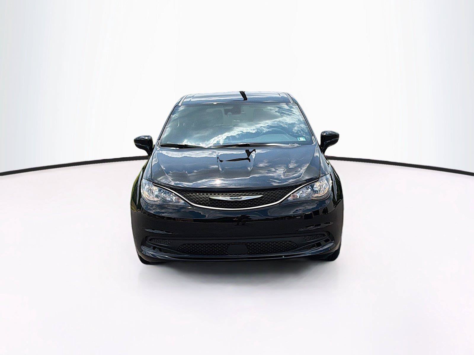 New 2027 Chrysler Pacifica LX FWD image 6