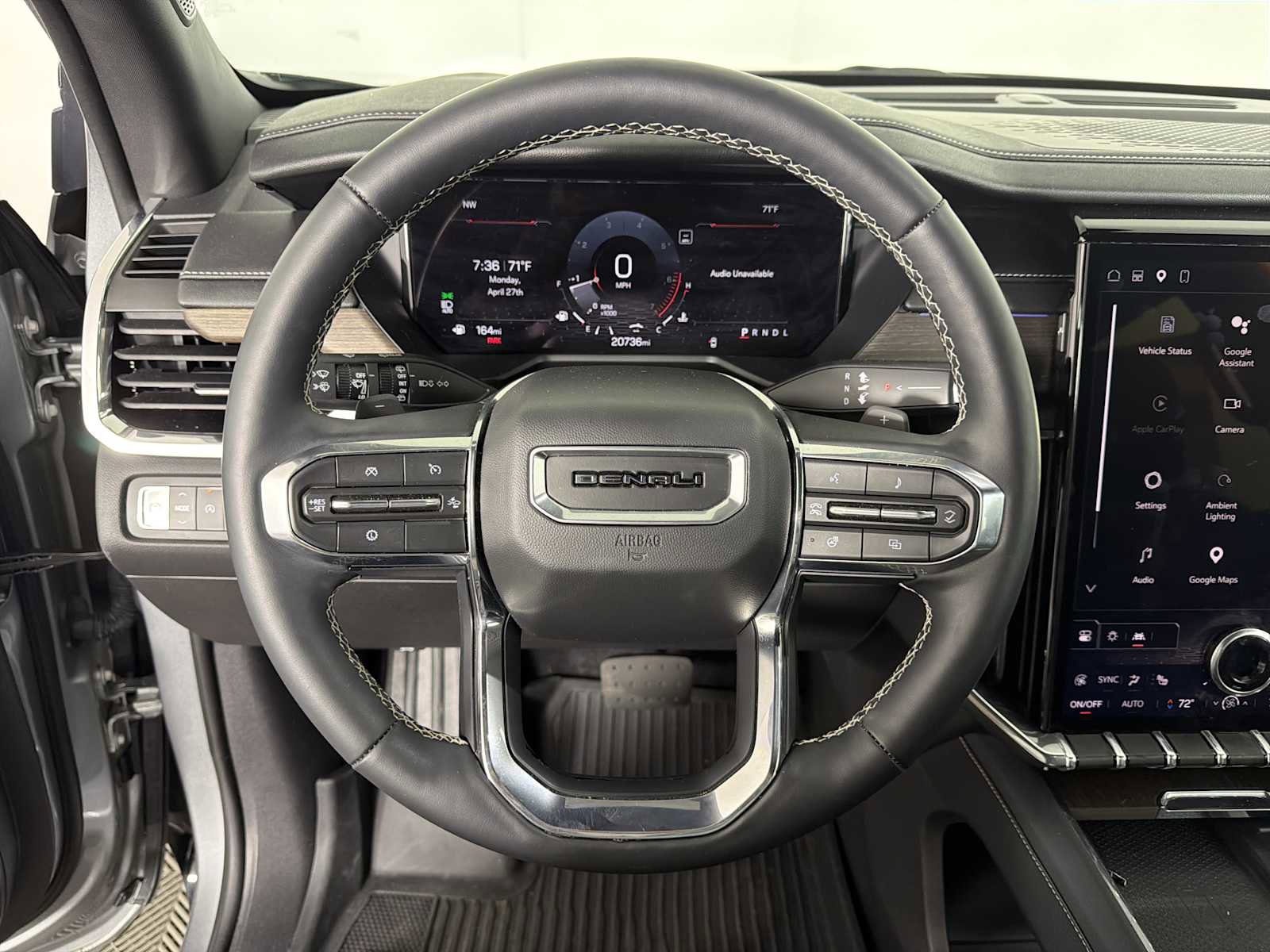 Used 2024 GMC Acadia Denali FWD image 25