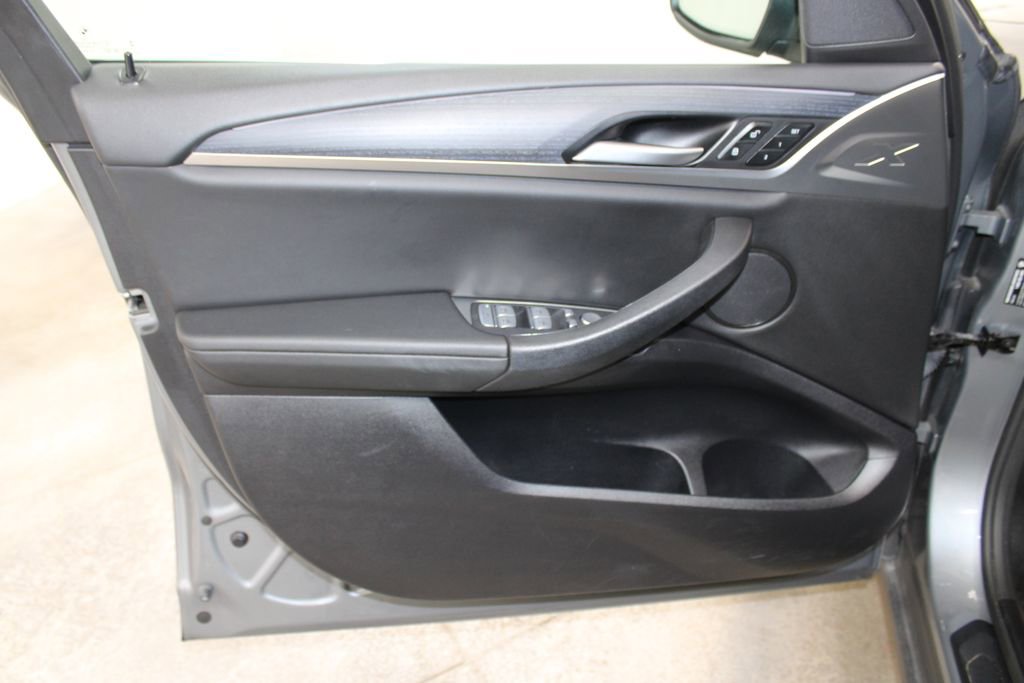 Used 2023 BMW X3 xDrive30i w/ Convenience Package image 16