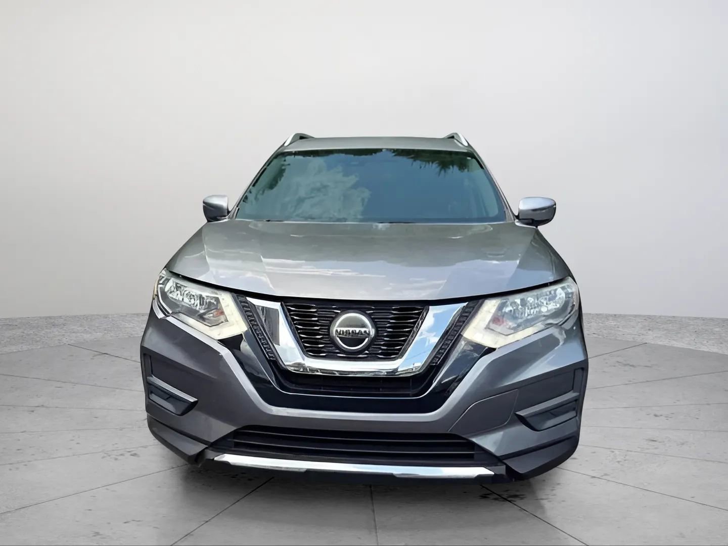 Used 2019 Nissan Rogue SV image 16