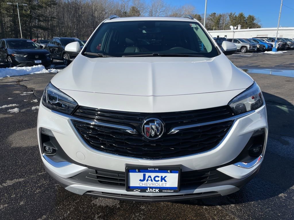 Used 2022 Buick Encore GX Essence w/ Experience Buick Package image 2