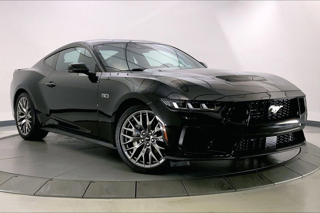 Used 2024 Ford Mustang GT Premium image 1