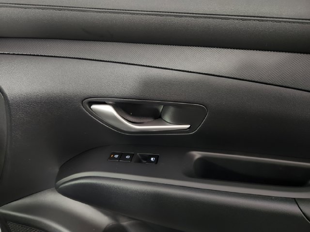 New 2026 Hyundai Tucson Blue SE AWD/4WD image 17