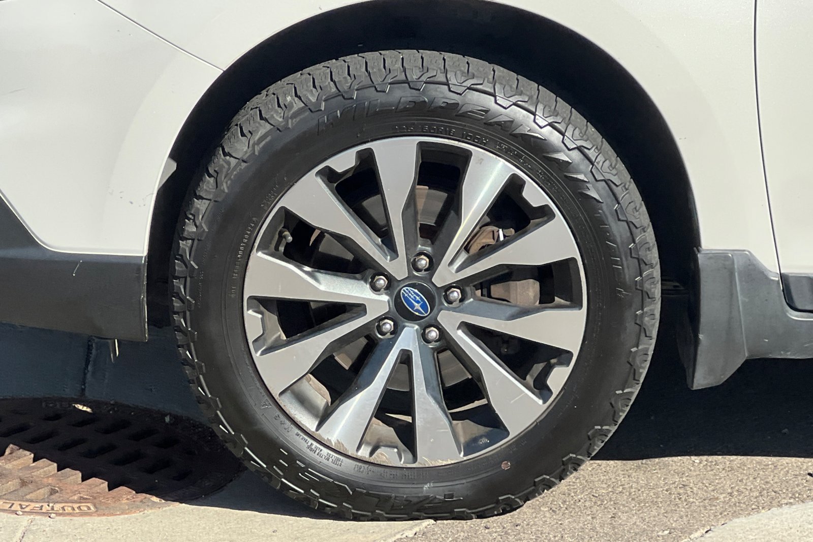 Used 2015 Subaru Outback 2.5i Limited AWD/4WD image 28
