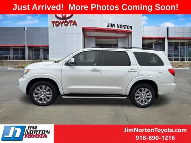 Used 2016 Toyota Sequoia Platinum image 3