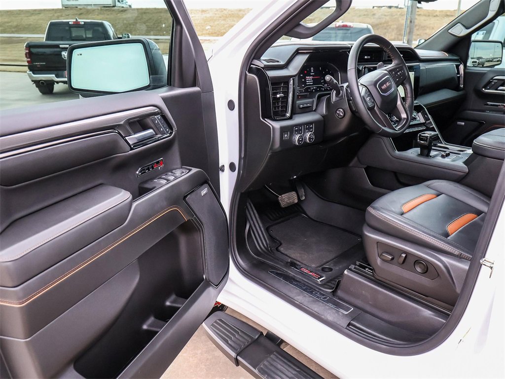 Used 2024 GMC Sierra 1500 AT4 w/ Technology Package image 28